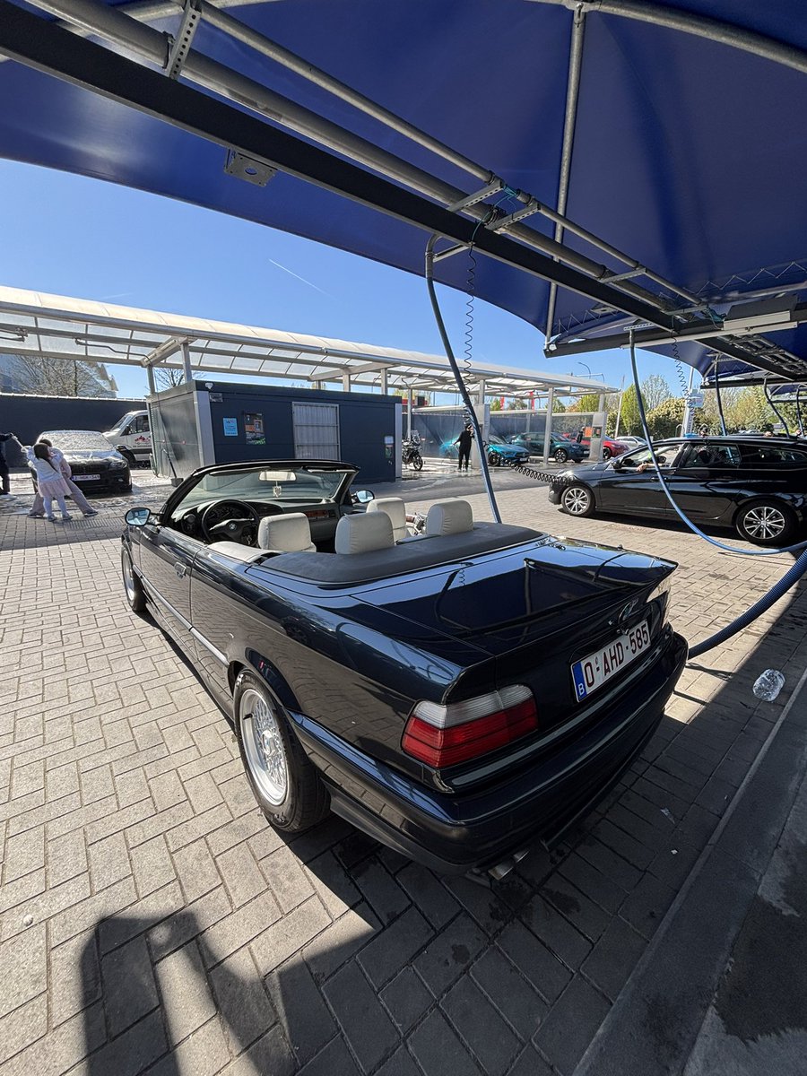 𝟥𝟨 tweet media