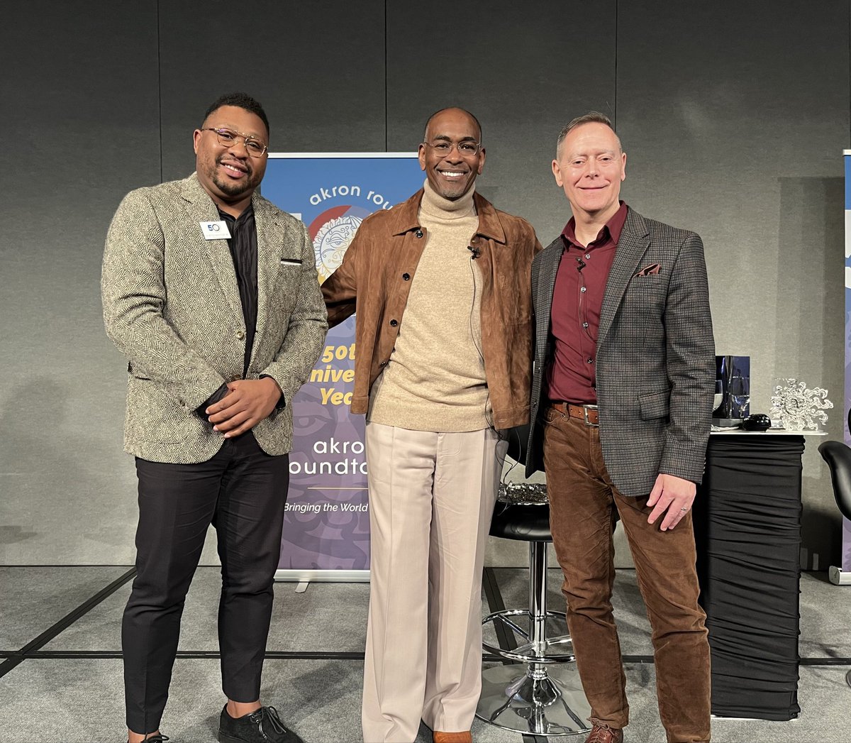 AkronRoundtable's tweet photo. What an incredible day to be in the room at with Paul Tazewell, a sold out crowd, and generous sponsors. Many thanks to all for continuing to support Akron Roundtable in our 50th year! You’ll want to hear/watch the broadcast on @Ideastream @wrpbs @WVIZ - see website for details https://t.co/daYziEsa3t