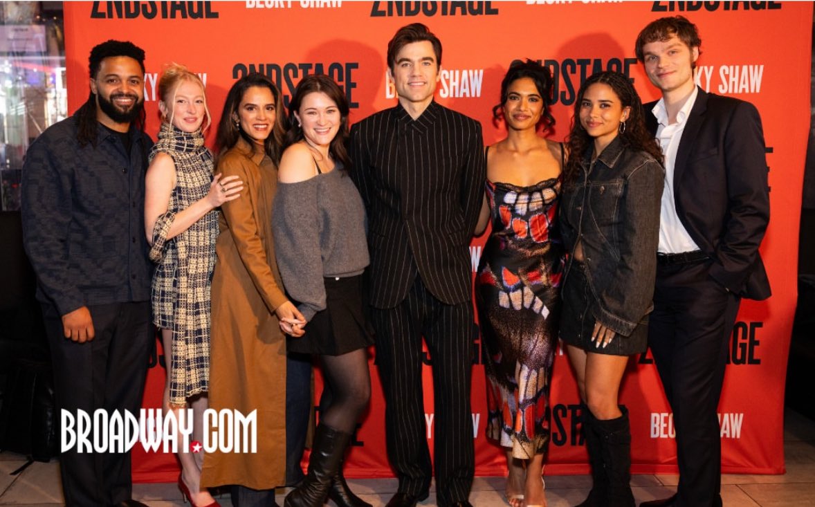 laetitia hollard updates tweet media