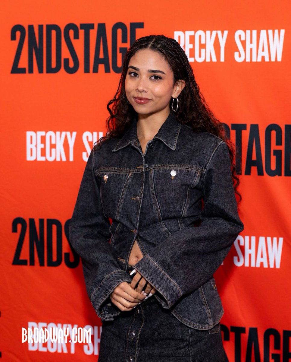 laetitia hollard updates tweet media