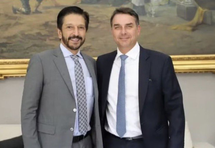 Hora livre22 tweet media