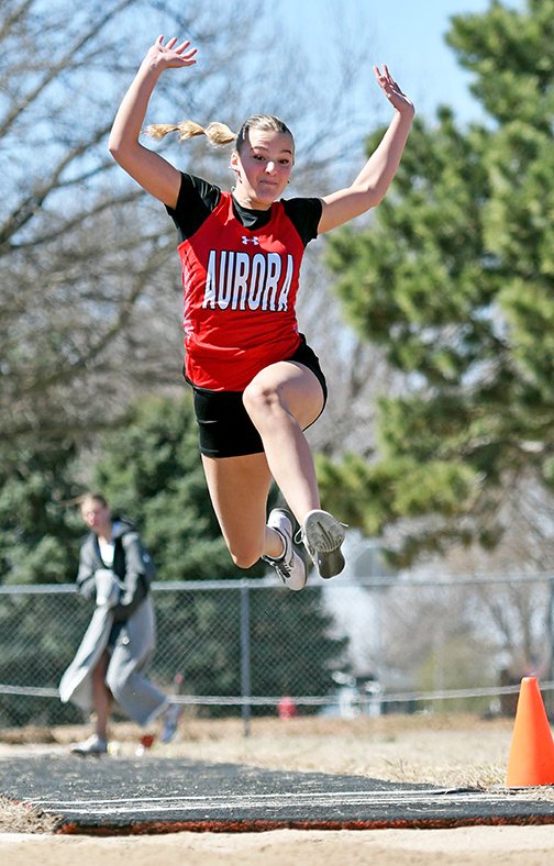 NewsregisterANR's tweet photo. Despite a rain delay, the Husky track teams competed at the Norris Invite Monday. The girls team ended up fifth in the team race while the boys team was sixth in a competitive 10-team field with some of Class B’s top talents. See ANR for coverage. https://t.co/YoduqCcHj2