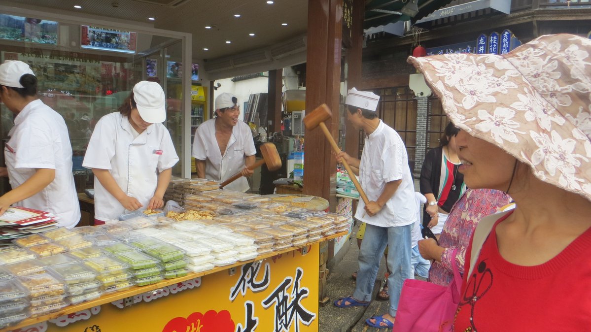 strasser tweet media