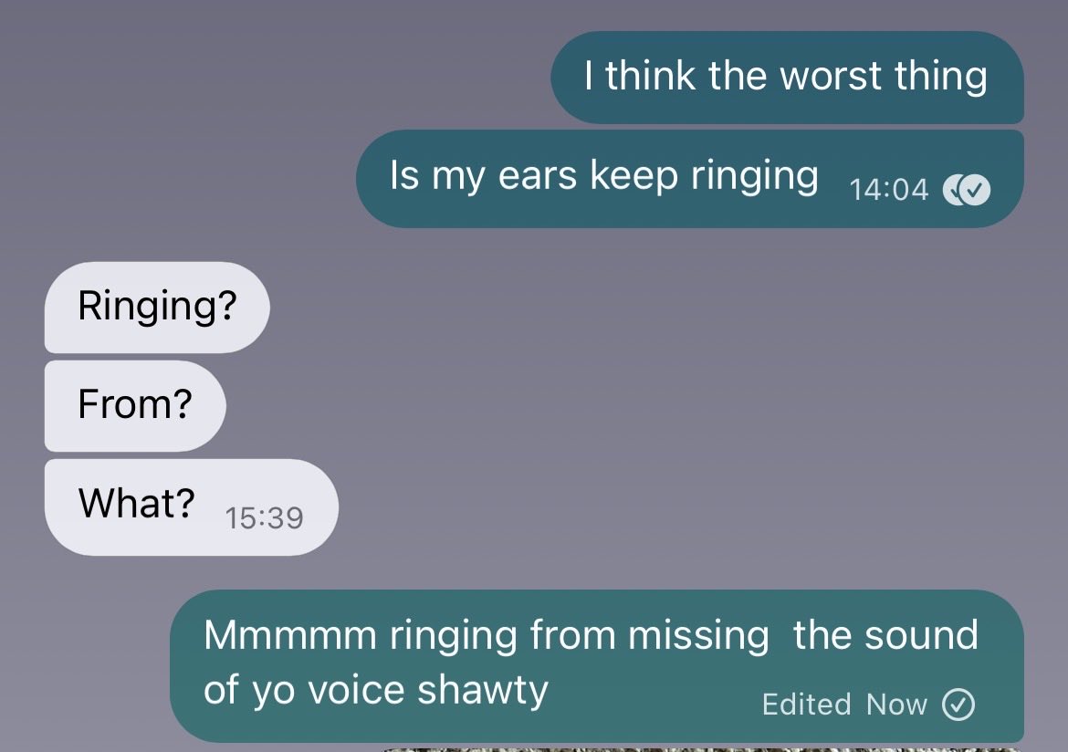 V tweet media