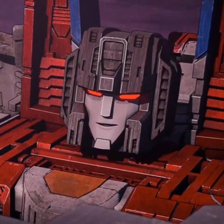 ABRO DEBATE

Cual Starscream sufrio mas? estoy entre estos 4 aun que no se si hay mas versiones que lo pasaron peor o que opinan ustedes KAJKSJASJA