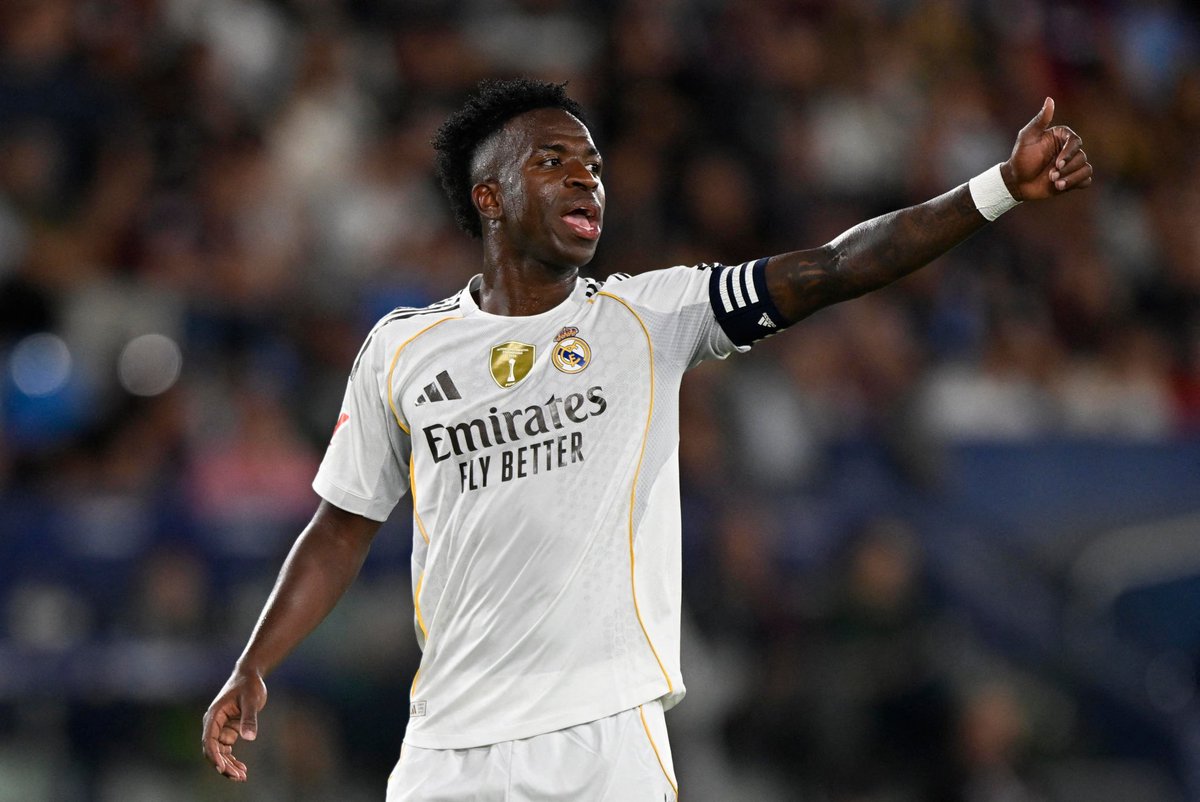 𝐟𝐞𝐝𝐞𝐯𝐚𝐥𝐯 tweet media