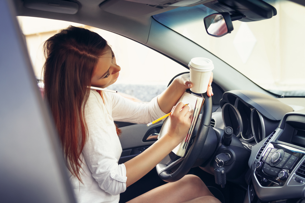 April is Distracted Driving Awareness Month. In 2025, distracted driving led to 86,384 crashes on Texas roads, seriously injuring more than 2,437 people and killing 299. All preventable tragedies. Please stay focused while behind the wheel.
#DistractedDrivingAwareness #insurance