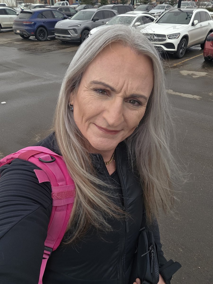 AllieBeeFree's tweet image. It's amazing the difference a day can make.

#lfg
#gymcuresall