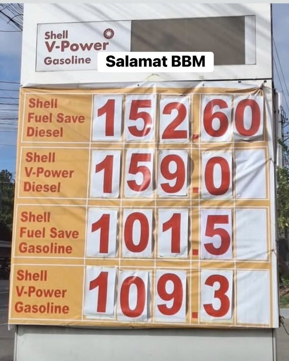 DelaCruz_M311's tweet image. Kaawa awang mga Pinoy, nagtitiis sa isang Presidenteng walang plano sa gitna ng krisis. Kaya humihinga pa naman kayo, di ba? Kaya nyo yan till 2028. Di natin kailangan ang People Power, kaya yan! 💀
#NasaanSiAdikJr
#MarcosResign
#FakeNews alert created by PCO itself
ctto