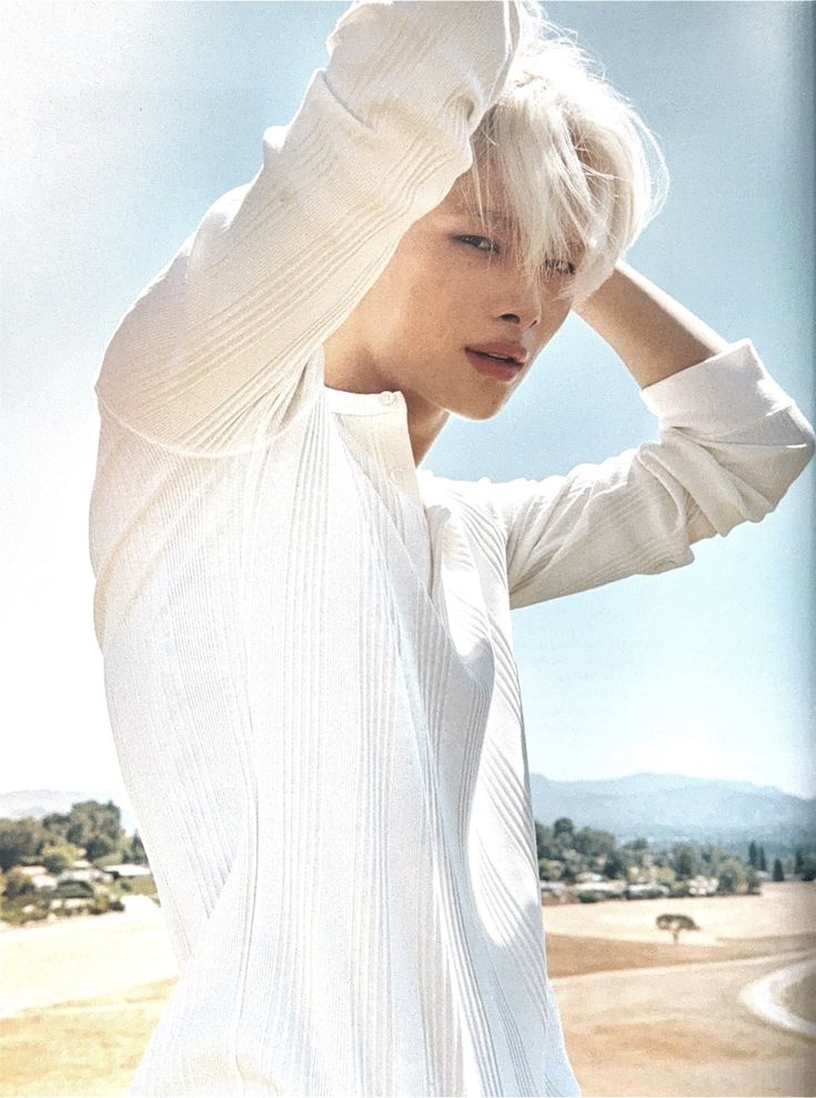 mari ⁷ tweet media