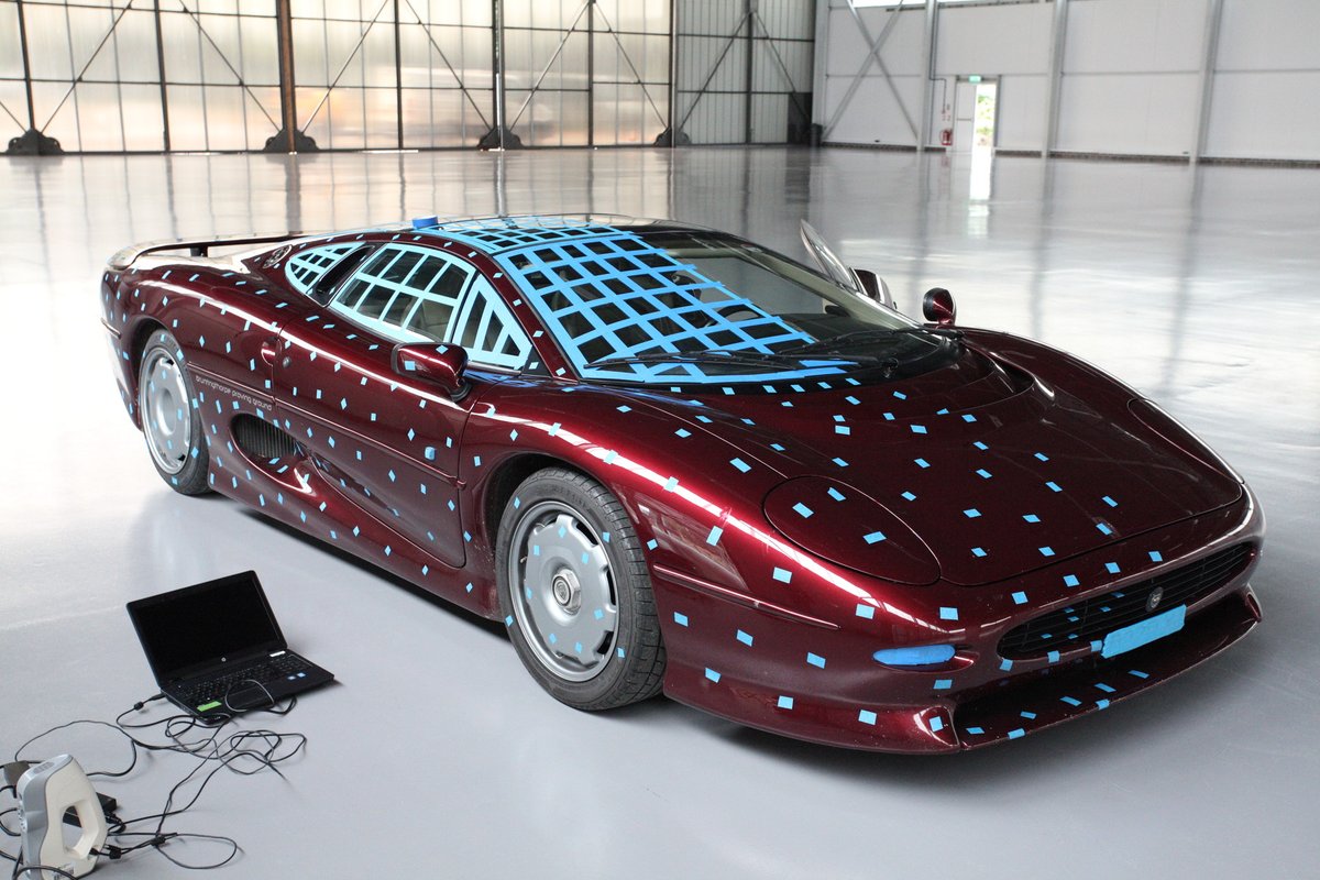 DRIVECLUB tweet media