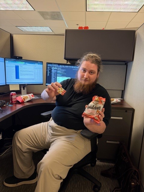 KerkeringB's tweet photo. A little midweek energy boost for our Tampa team 🎉
Today’s Wheel of Fun brought the surprises—prizes, laughs, and a well-earned break in the middle of a busy day.
Because sometimes, a quick spin is all it takes to keep things going strong.
#LifeAtKB #TeamCulture #TampaTeam https://t.co/vdJkWbHMsn