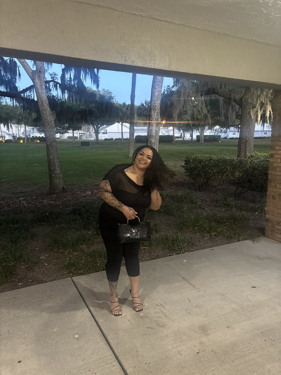 gahdamnnae's tweet photo. On ya mind https://t.co/Z0pulPxQ2A