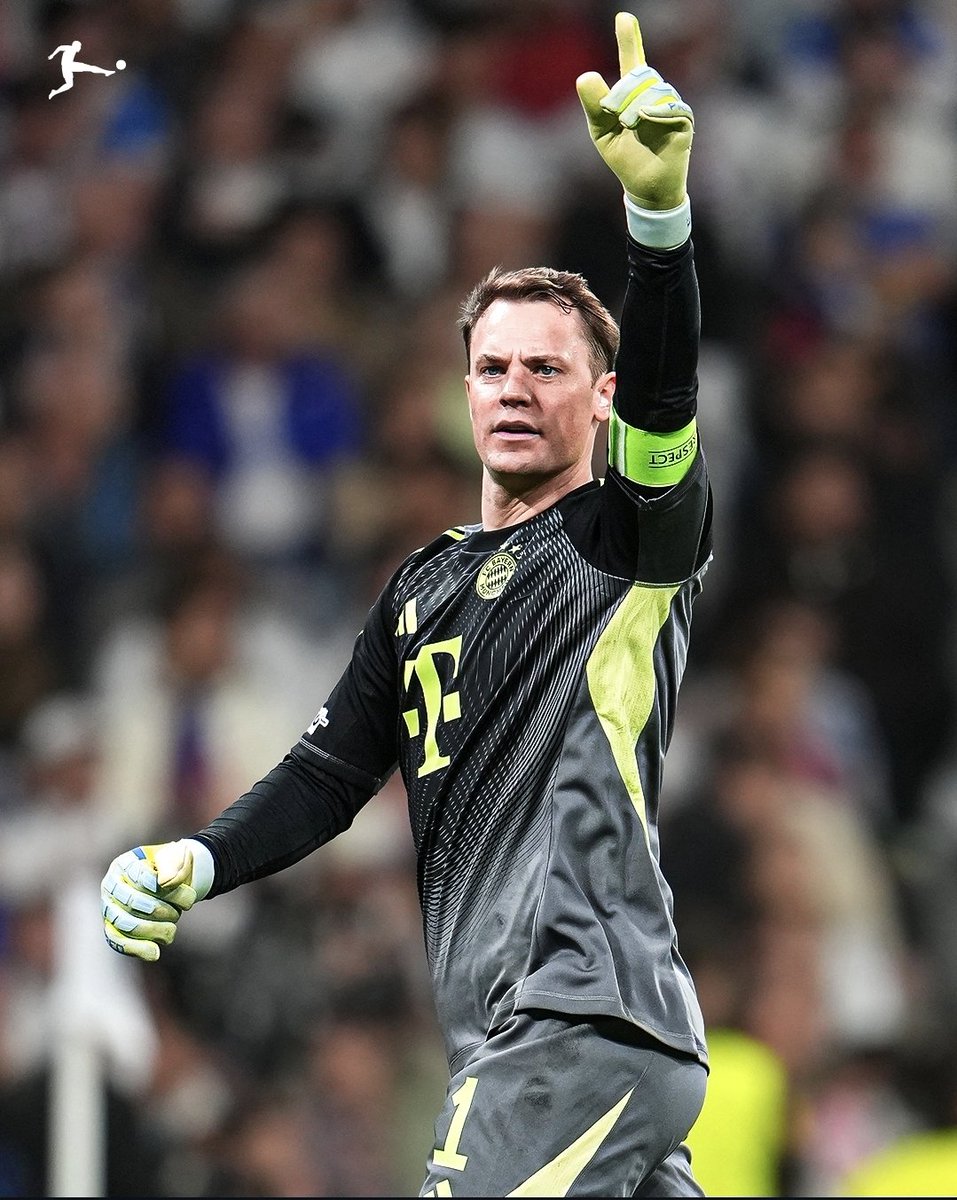 justJASSA's tweet photo. This guy might be the best CB itw rn...#Manuelneuer #fcbayern https://t.co/KD6ubmB45n
