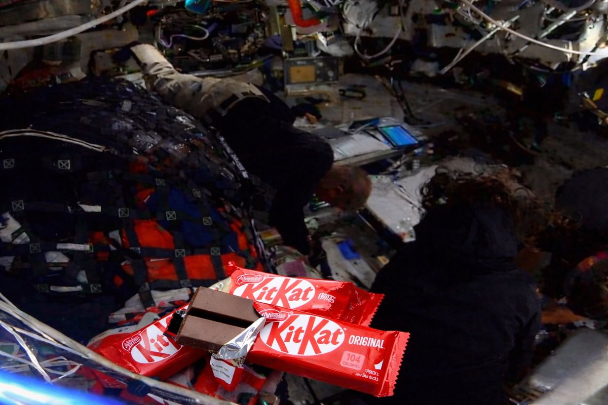 FalangaGiovanna's tweet image. Nel frattempo...
#ArtemisII #nutella #kitkat