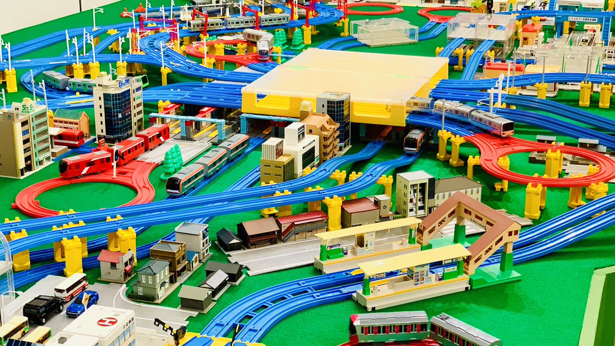 プラレールの宿の松岡さん tweet media