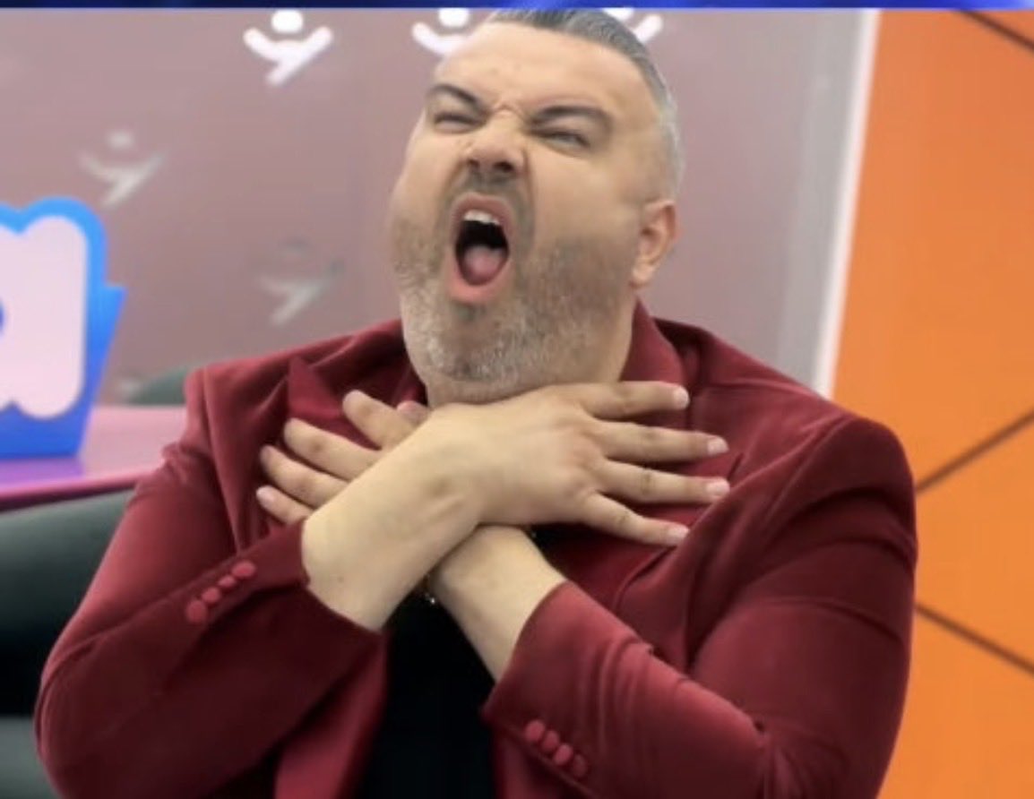 Sekretari i Partise Borgjeze tweet media