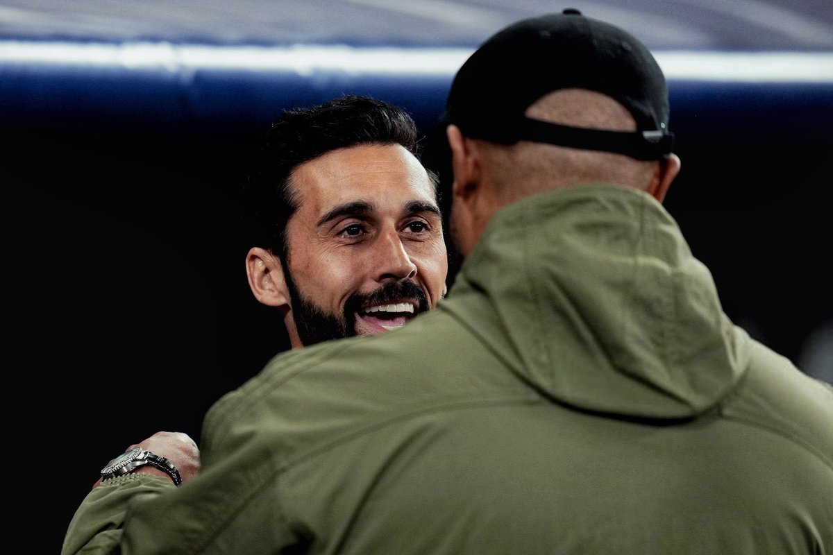 عمرو tweet media