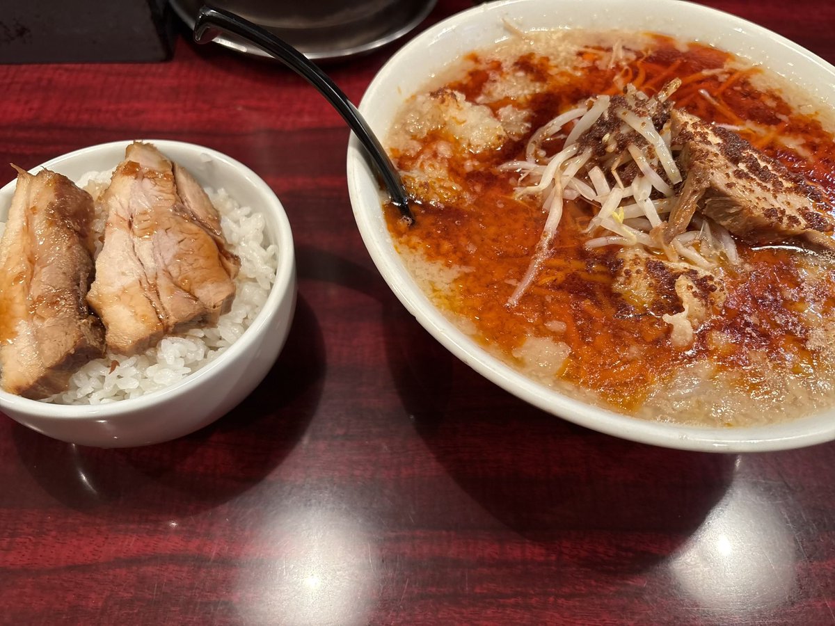 ゆーらい tweet media