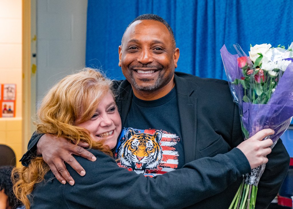 ColonialHeightsK12 tweet media