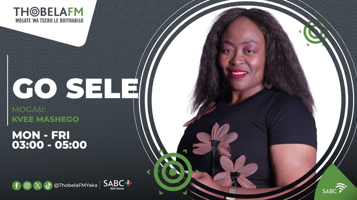 ThobelaFMYaka's tweet photo. #GoSele Ka KVee | 03:00-05:00
Theeletša mo go
📻 87.6 - 92.1 MHz
🌐 https://t.co/nVKbHEJ5Sp
📲 #SABCPlus https://t.co/30RMLZCjN1