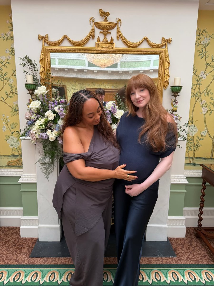 Nicola Roberts Media 🎗 tweet media