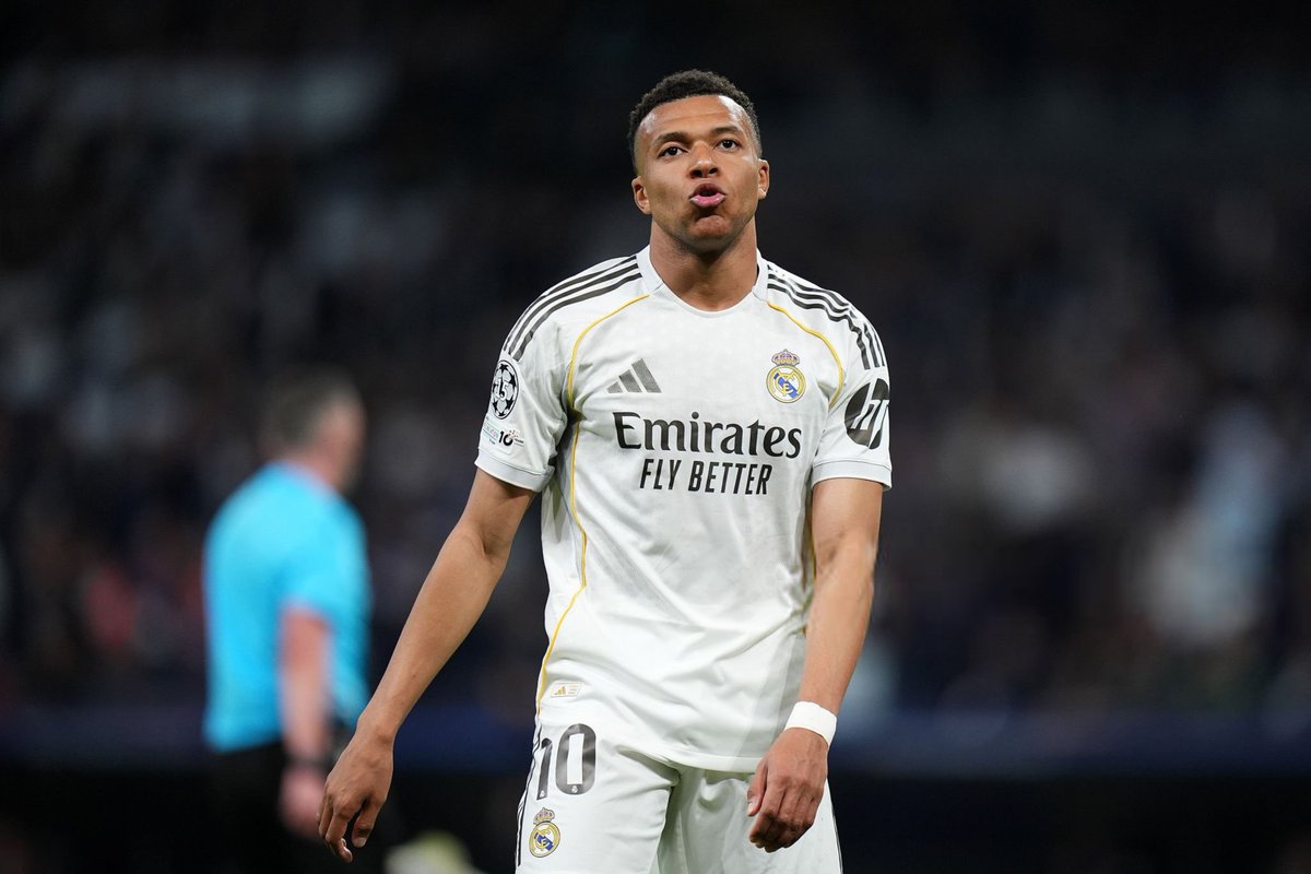 The Touchline | 𝐓 tweet media