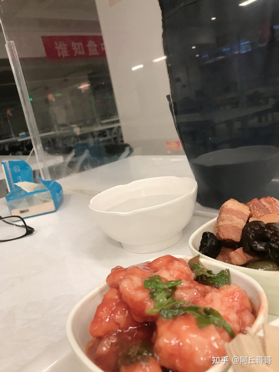 skyline428's tweet photo. Swap fried for grilled, veggies for fries—your 300-calorie lunch that fuels and flattens.  #LeanLunch #FatLossFuel https://t.co/ISSnmfKFXd