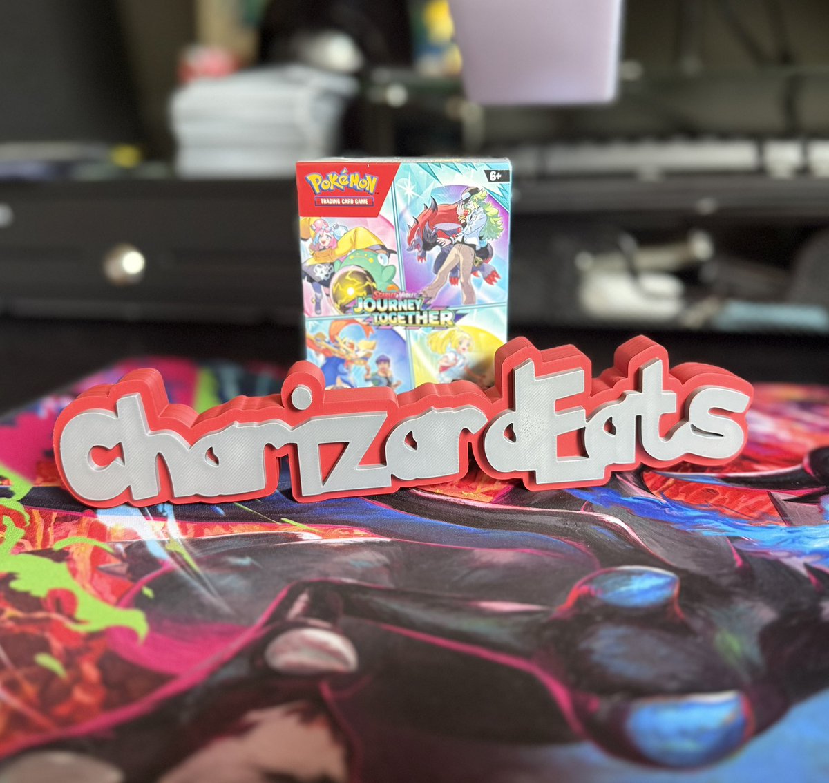 CharizardEats tweet media