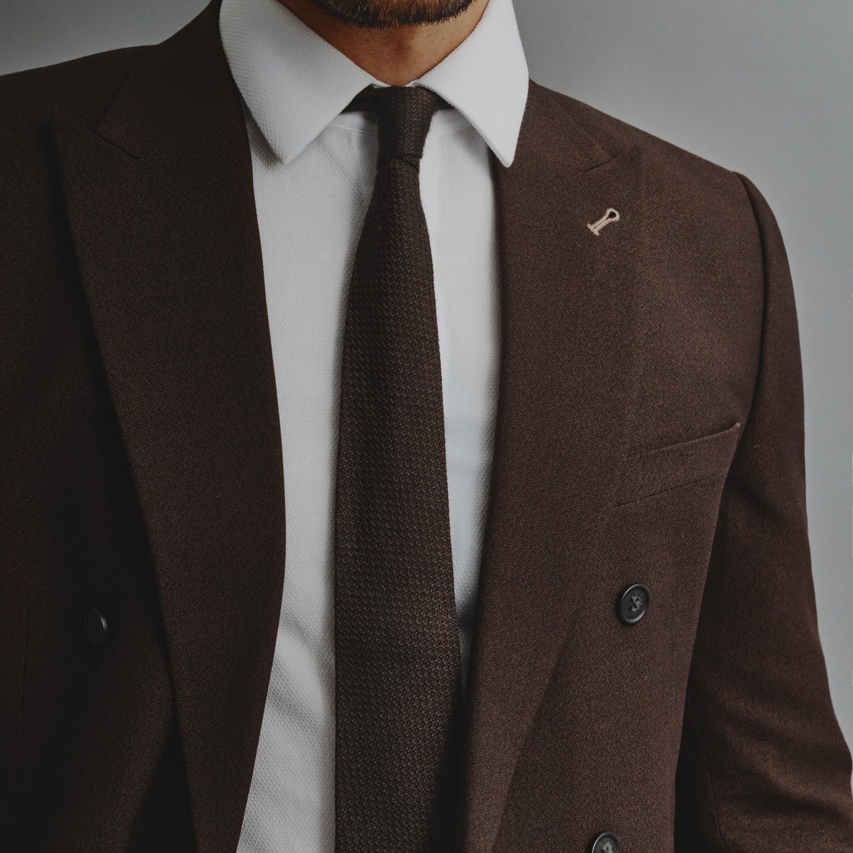 FlyingHorseWalk's tweet image. @slatermenswear The versatility of a well fitted two-piece makes it a staple
Smart, comfortable, and ready for anything in your schedule

 #suitstyle #EffortlessStyle #NewIn #menswear #tailoredsuits