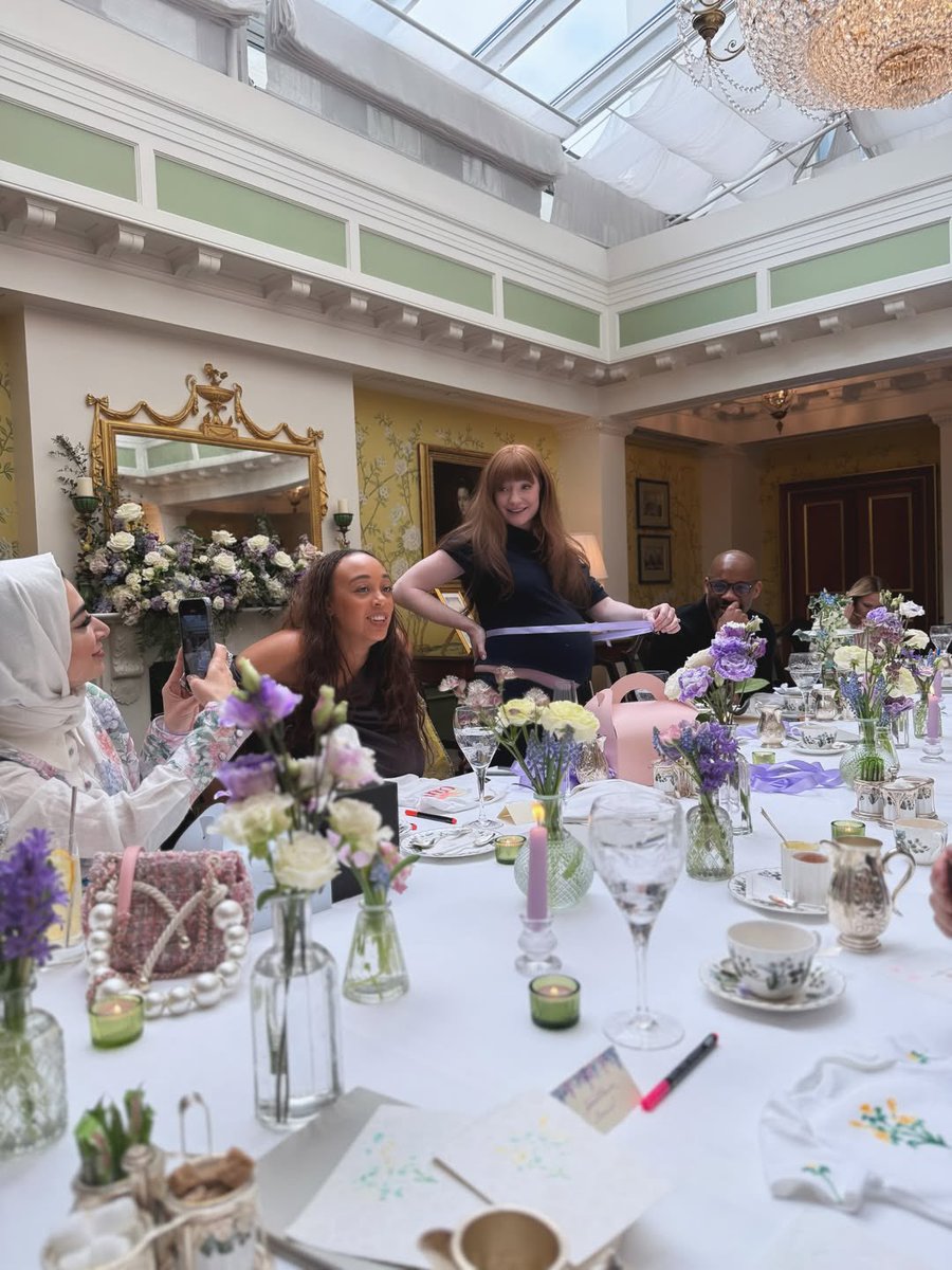 Girls Aloud Gallery tweet media