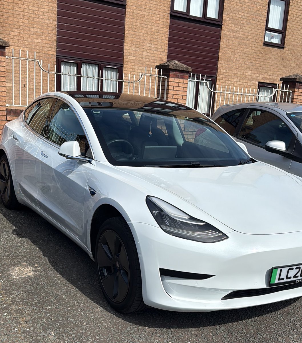 LFaremi's tweet photo. @elonmusk addressed this beautiful machine as a pride, built with heart ❤️ and soul ￼￼￼￼￼￼🥰

I am glad to join the beautiful community and family @Tesla 

You can’t feel it until you have it @Tesla 
Best gift Ever🍾 https://t.co/xcjFsMLhuI