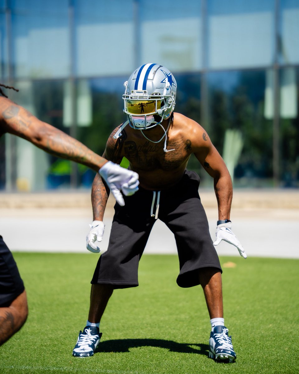 JoshButlerTv's tweet image. 🏈