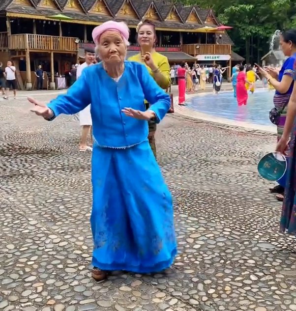 AmaniNicole Sunniest tweet media