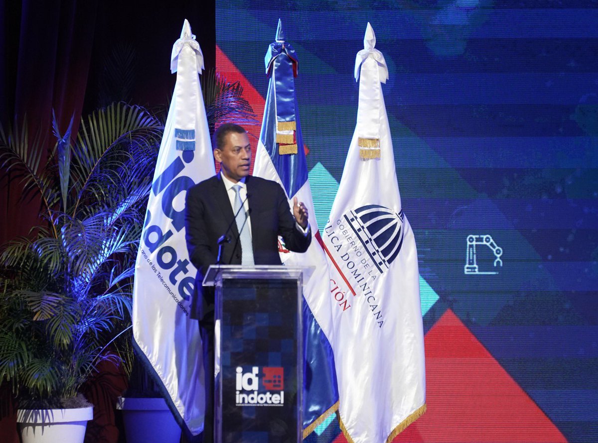 Ministerio Educación RD tweet media