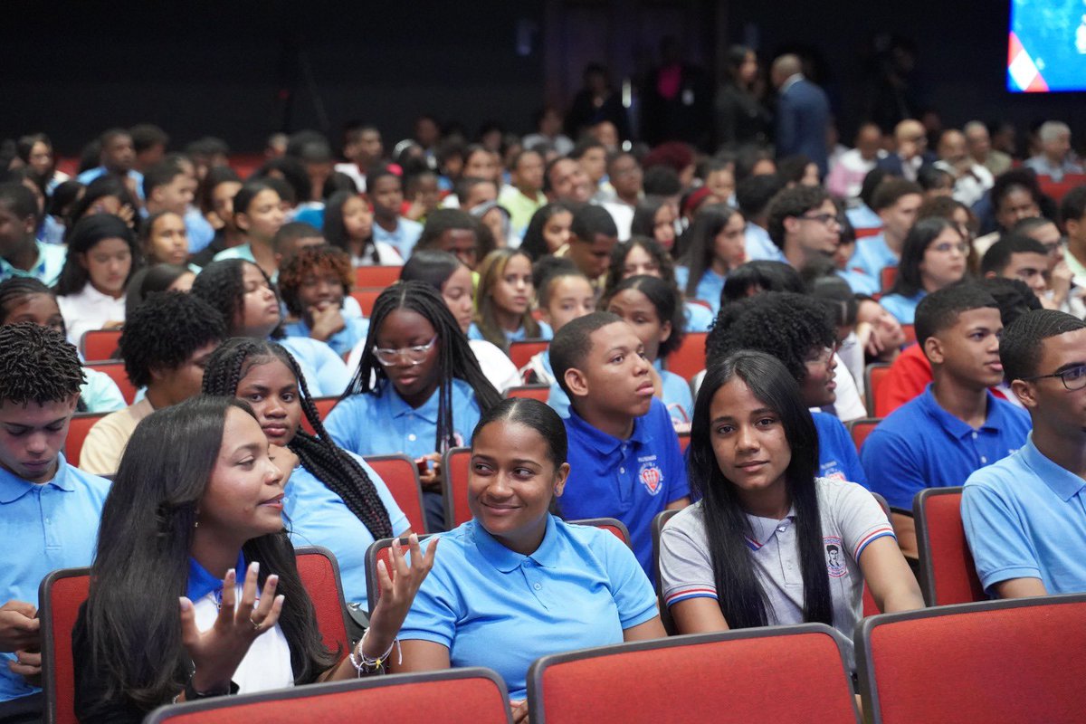 Ministerio Educación RD tweet media