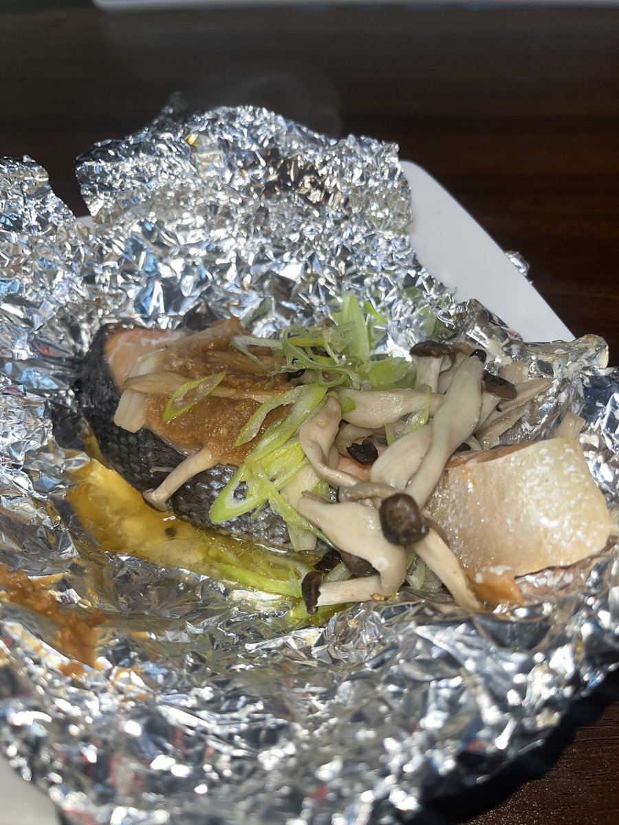 tuginalu tweet media