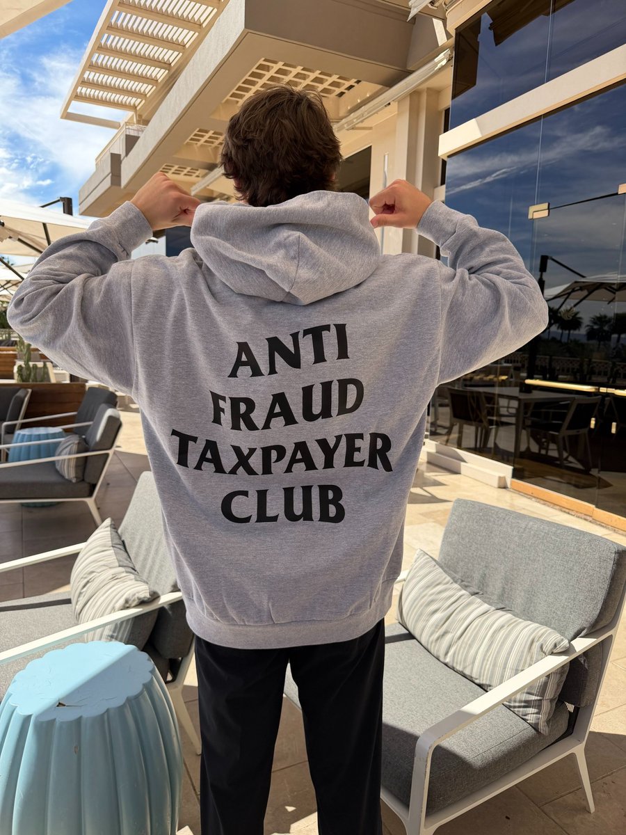 Blueverse tweet media