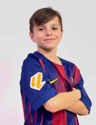 LOUIS CAMP NOU💙❤️ tweet media