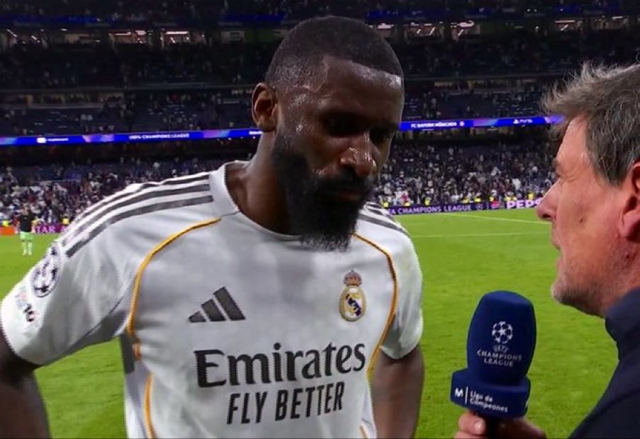 nokai's tweet photo. 🚨 RÜDIGER DURO y AUTOCRÍTICO: “LES REGALAMOS LOS GOLES”

Antonio RÜDIGER lo dijo claro:

“La cagamos dos veces, en los dos goles. Les dimos dos REGALOS.”

Y avisa:

“A este nivel no puedes perder el balón así.” https://t.co/rhsmDzTOZJ