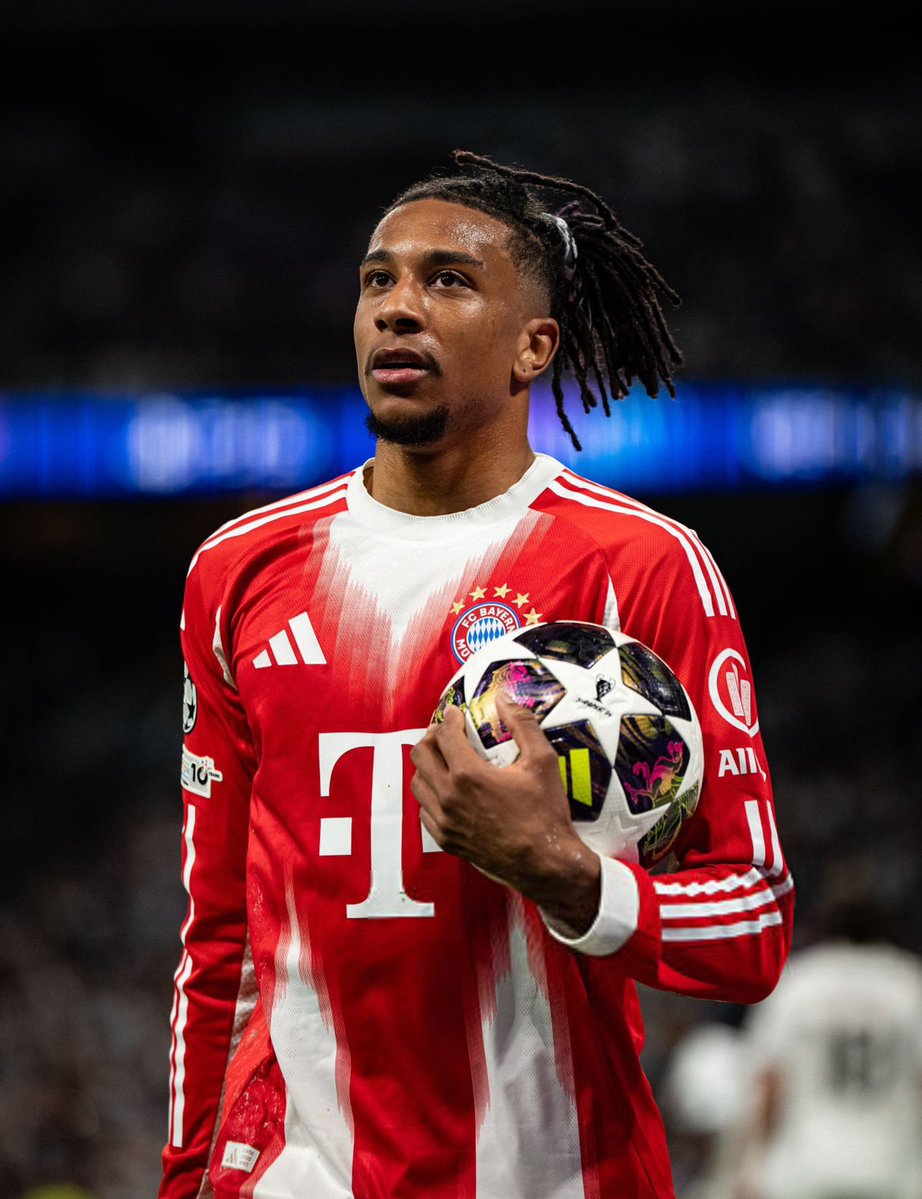 Max Stéph tweet media