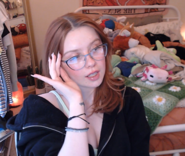 ⭐THE STAR IS HERE!⭐ → WATCH FOR MINECRAFT DROPS !

cobblemon chaos !

twitch .tv/dandelionryans