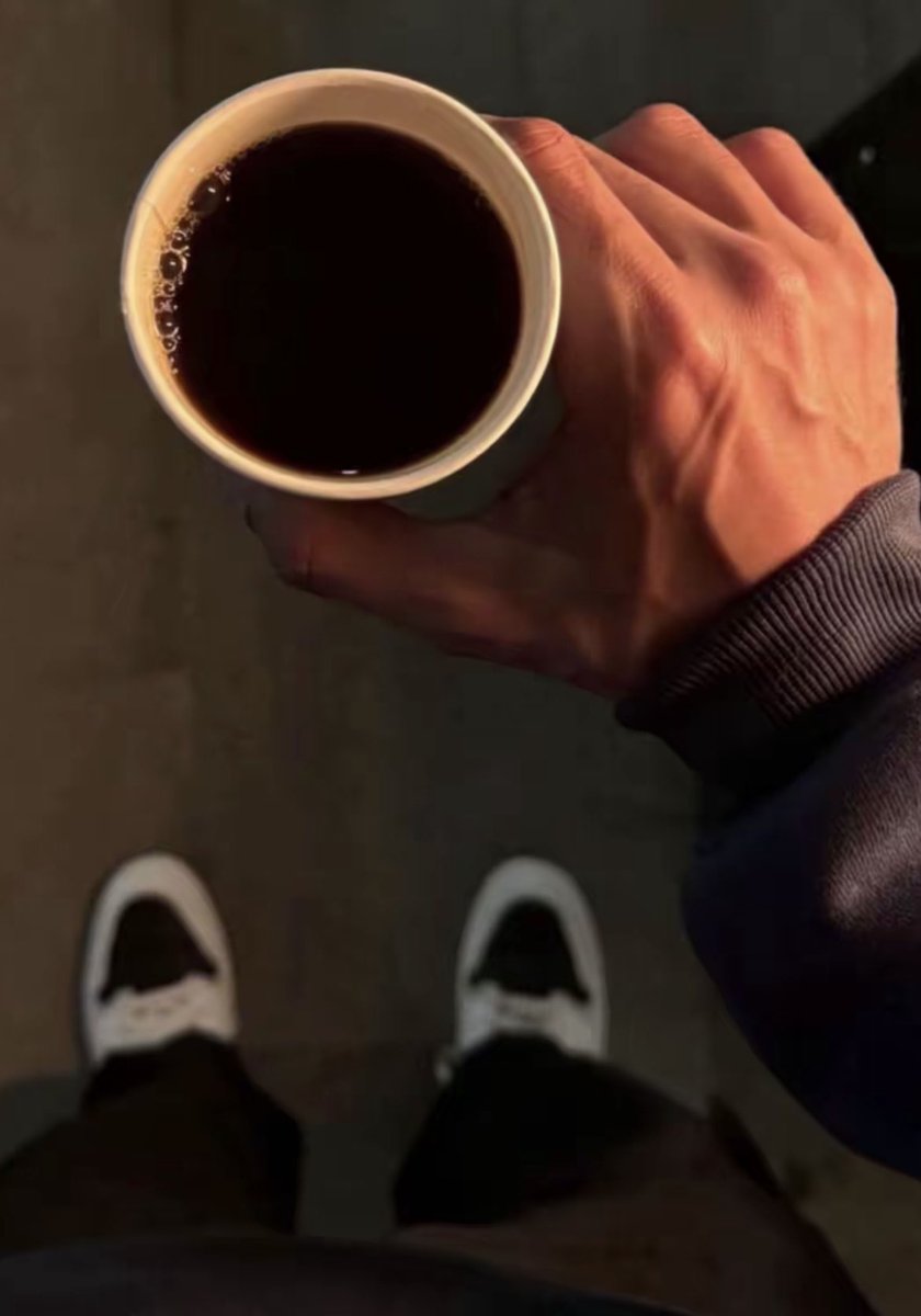 جــوادحرب tweet media