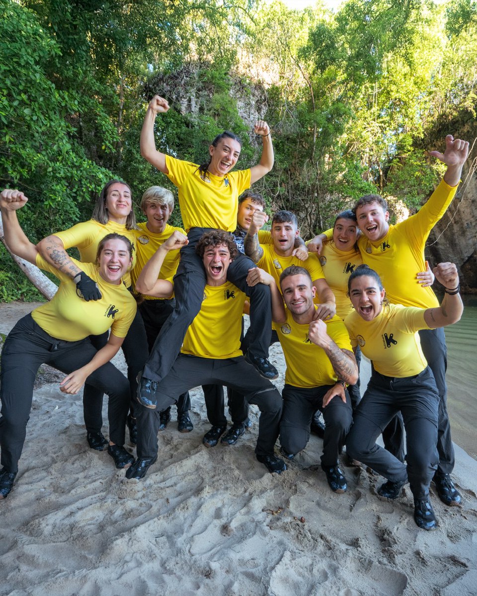 💛💛¿¿CÓMO NO TENER EL CORAZÓN GUABÁN DESPUÉS DE ESAS IMÁGENES DEL EQUIPO?? 💛💛

PD. El plan sin fisuras de meter bayas amarillas en la comida de los otros equipos de Aimar me parece la mejor estrategia de la historia del Conquis...

#Conquis24ETB
