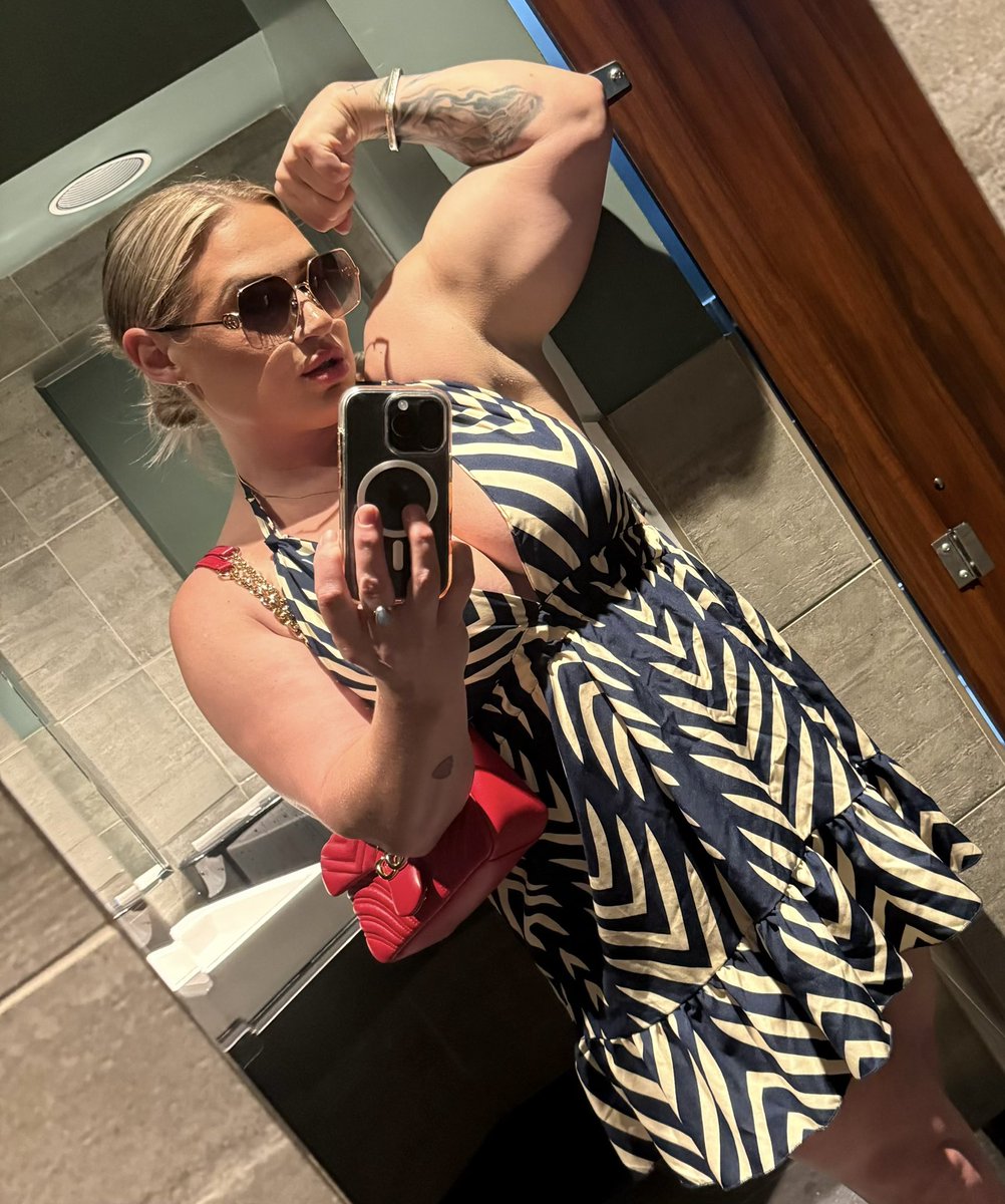 Goddess Nadia - GoddessNadia.com tweet media