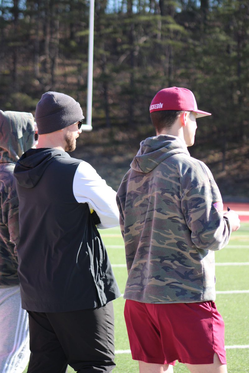 CoachKylerC's tweet image. Stacking Days. 📈

Energy
Attitude 
Toughness 

#LockedIn🔒