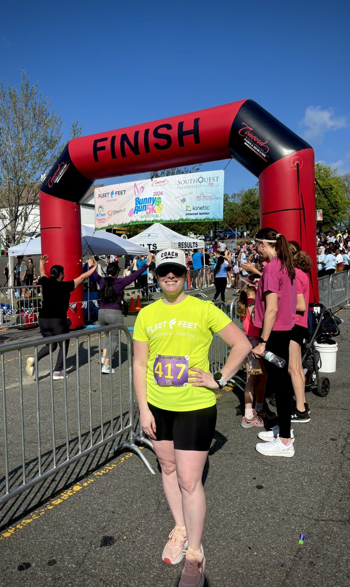 melissafifield's tweet photo. We came. We trained. We CONQUERED🏅
So incredibly proud of my 5k group for crushing their race this past Saturday. Watching you all cross the finish line was the highlight of my first time coaching.
Ready to keep the momentum going our Around the Crown training kicks off June! 👀 https://t.co/Jw1dZLCtc0