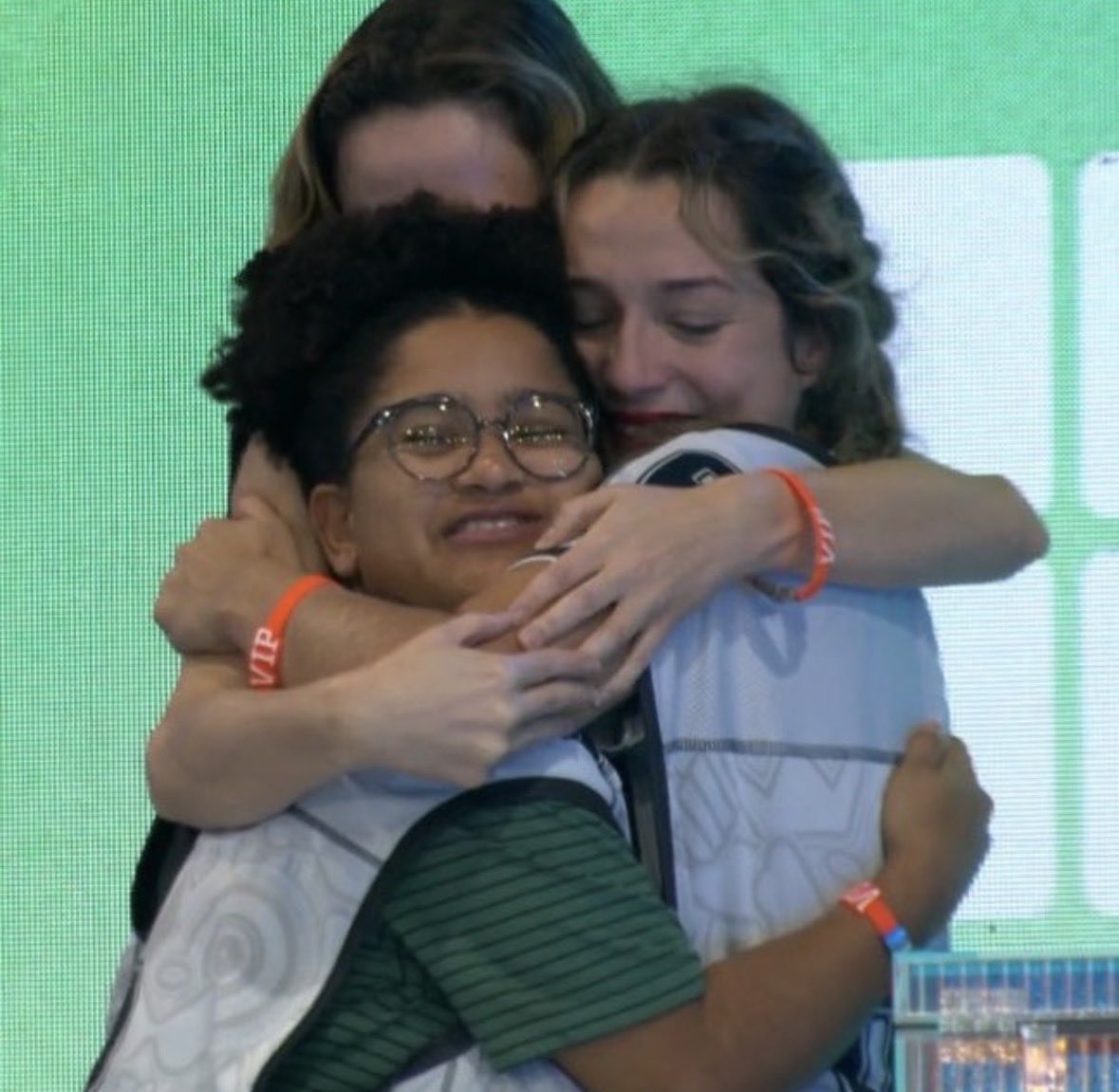 marí 💋 tweet media