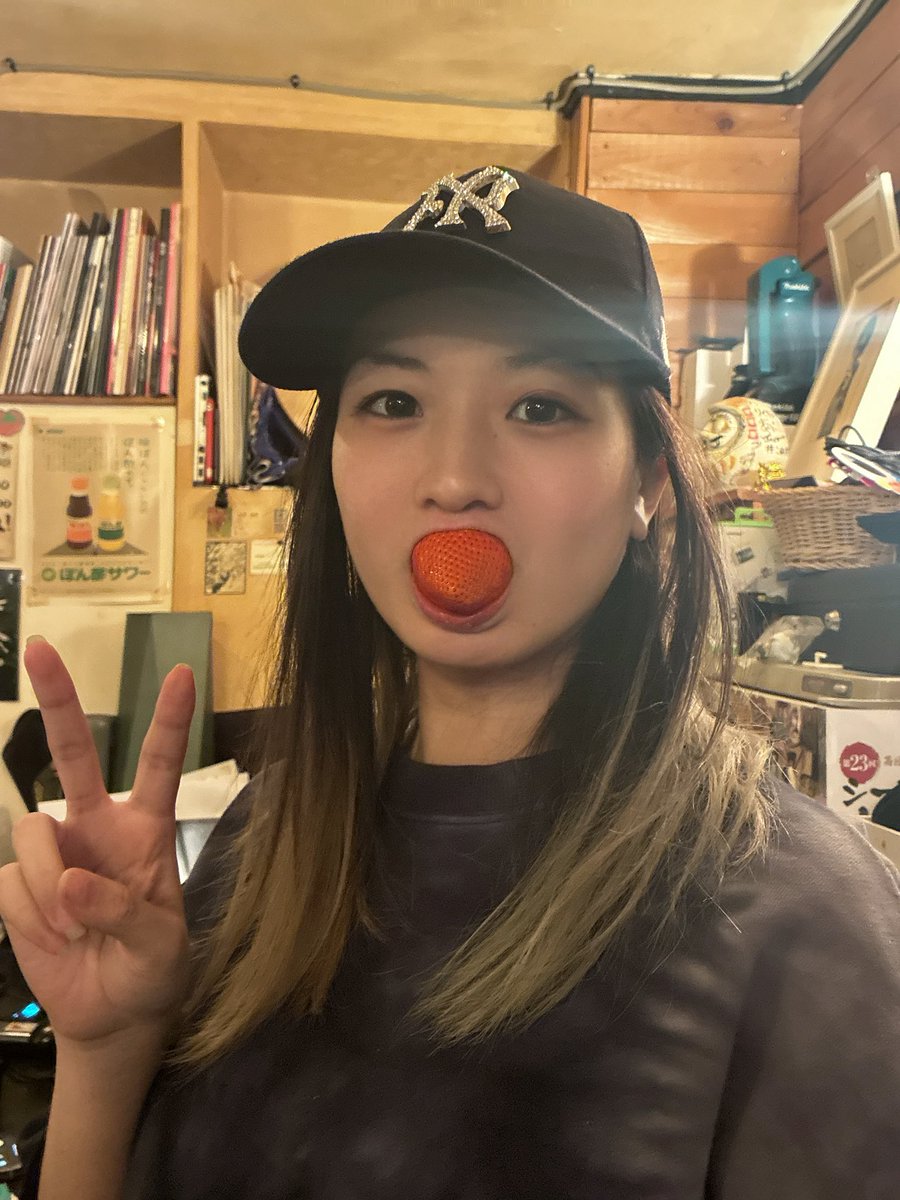 スープが飲めるバー ぶろす tweet media