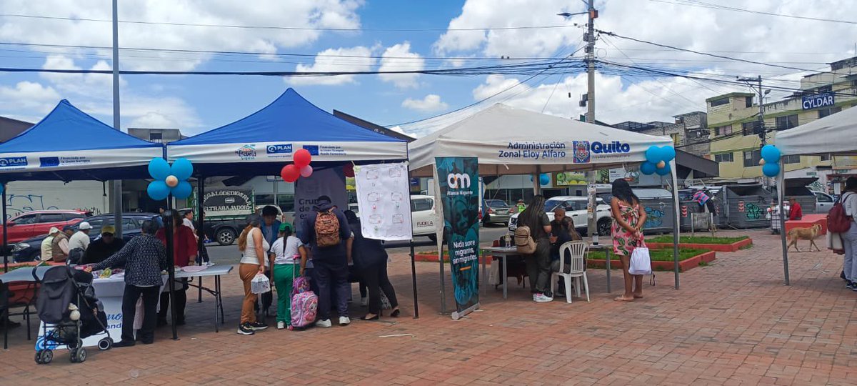 Amigranteecu's tweet photo. 🧵 Hoy Alianza Migrante presente en Tejiendo Derechos y Comunidad 🤝
En el Día Internacional de la Salud acompañamos a @Ecuavella, Ceprofor y aliados con orientación migratoria, renovación de visa VIRTE, información sobre deportaciones.
📍Casa Somos Solanda
#DerechosSinFronteras https://t.co/N8Vv3ahDIr